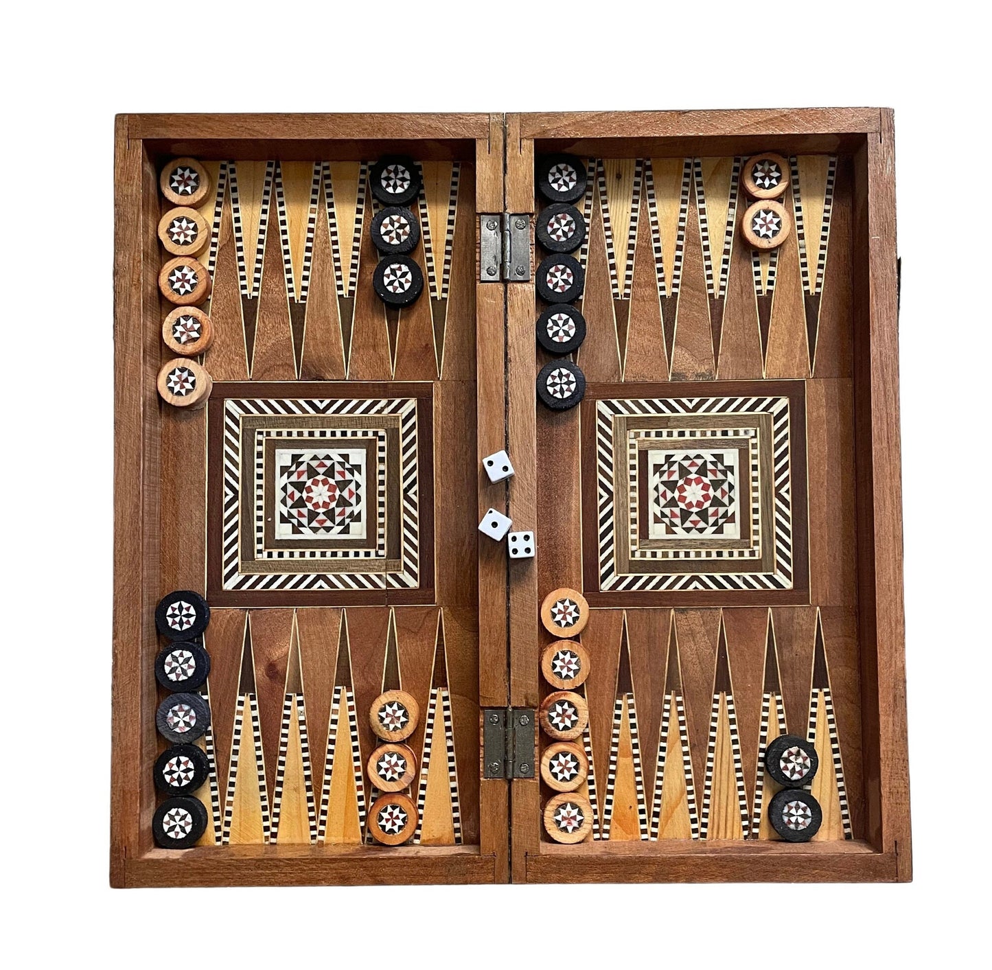 Échiquier et backgammon pliable en mosaïque fait à la main en bois de qualité, incrusté de nacre. Pièces d'échec et de backgammon inclus.