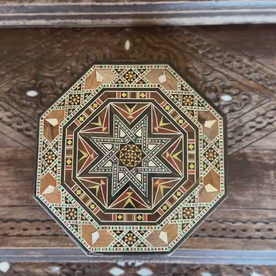 Boîte à bijoux, mosaïque artisanale en bois et nacre de première qualité